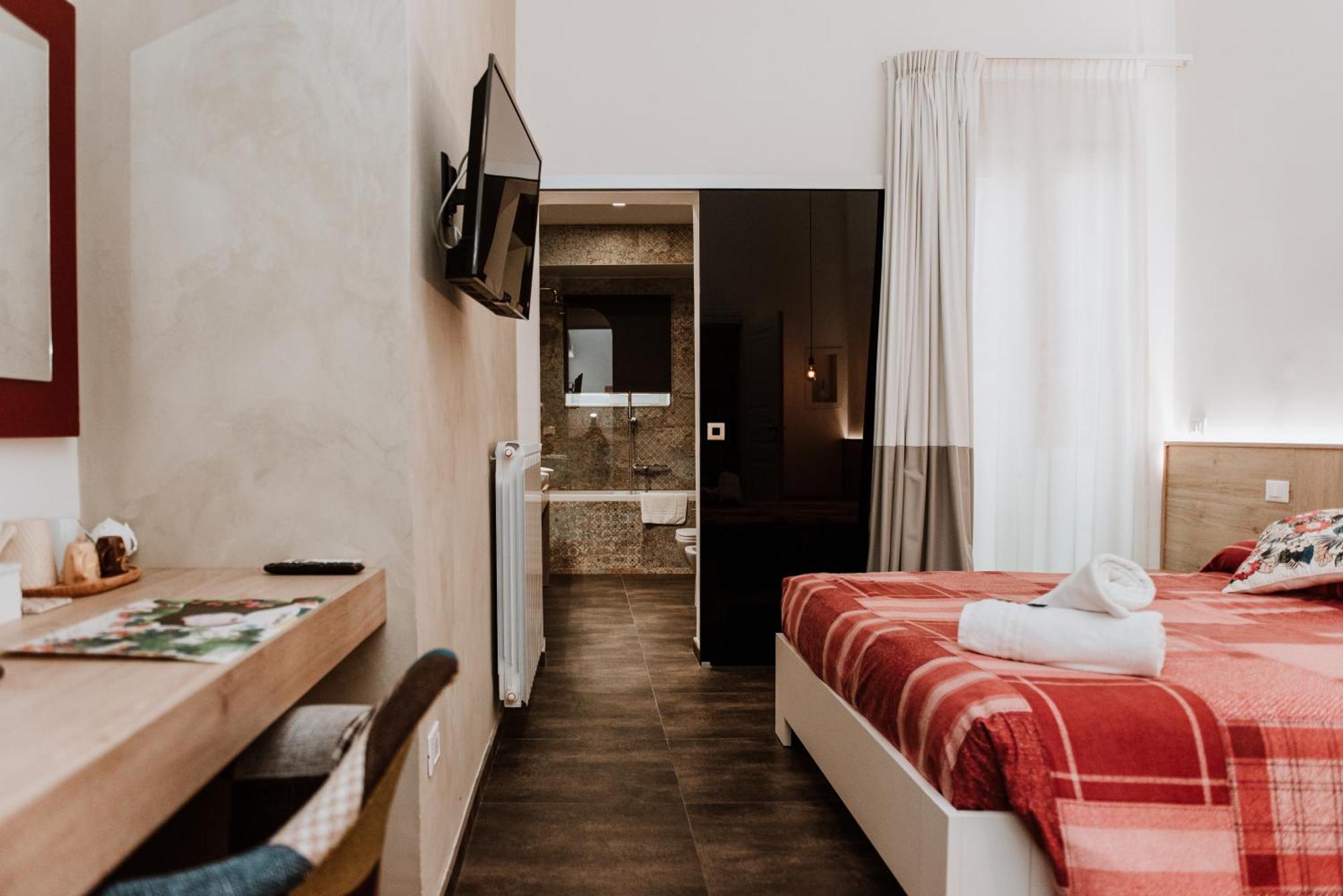 Terrae Hydrunti Bed & Breakfast เลชเช ภายนอก รูปภาพ