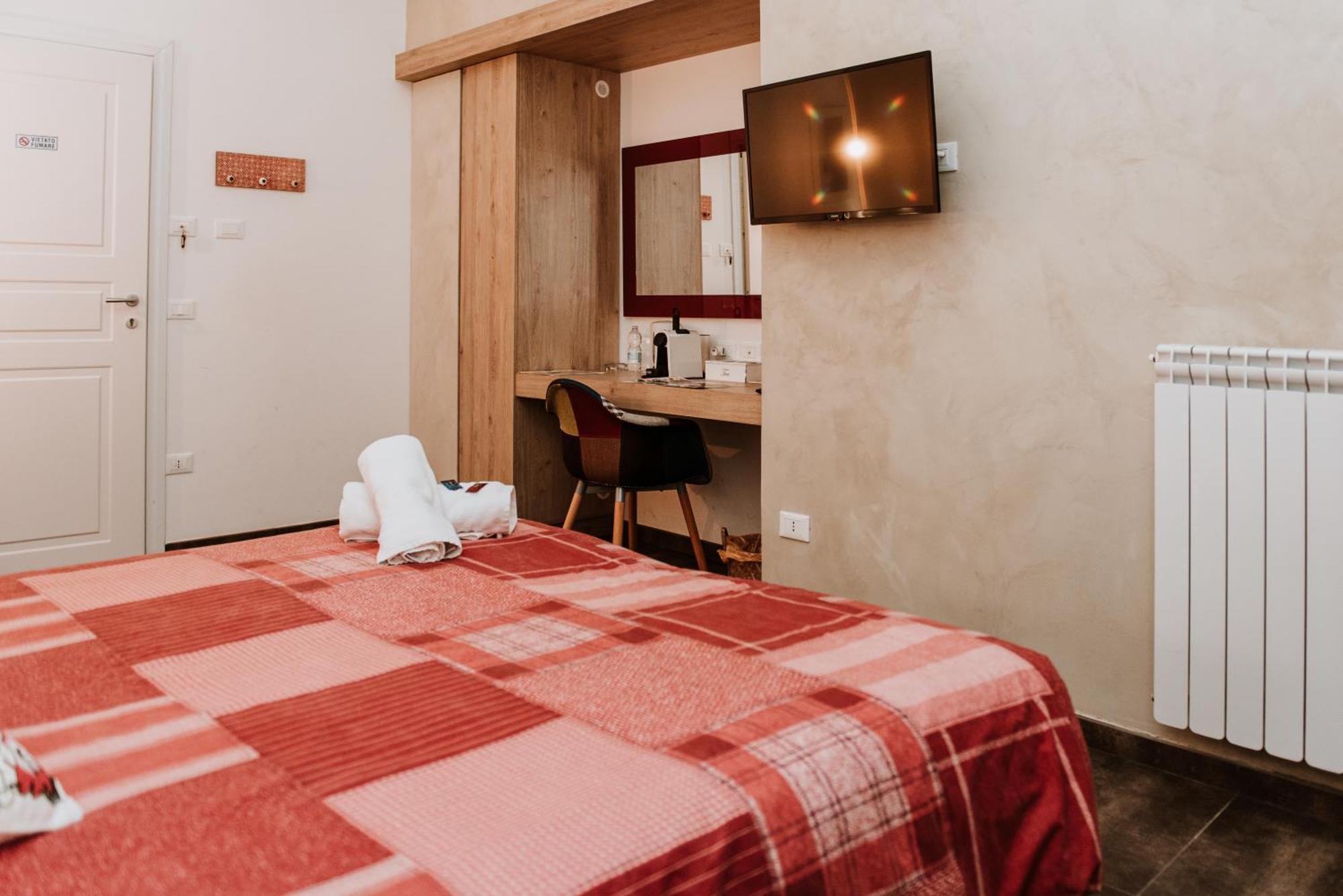 Terrae Hydrunti Bed & Breakfast เลชเช ภายนอก รูปภาพ